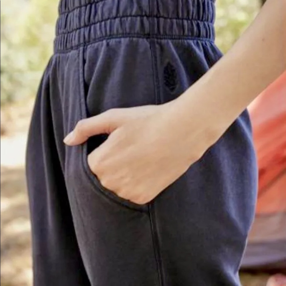 Free People Sweatpants Jogger Elastic Waist XS - Picture 4 of 4